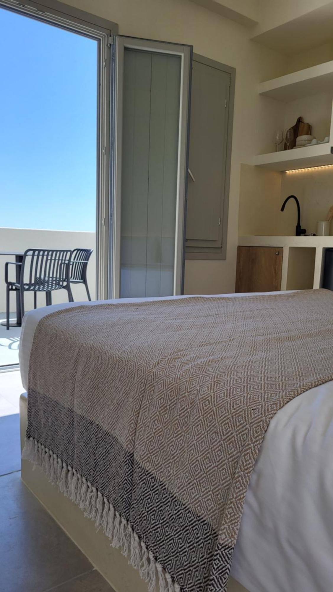 Maeva Suites Santorini Pyrgos Kallistis Luaran gambar